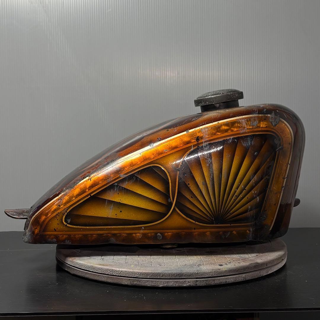 ハーレータンク　スポーツスタータンク　ショベル　Shovel evo