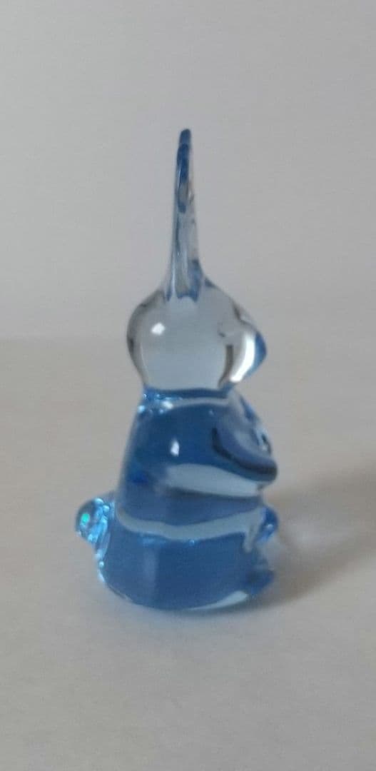 BACCARATバカラ　兎ウサギ　開運　ブルー系　置物　未使用　廃盤