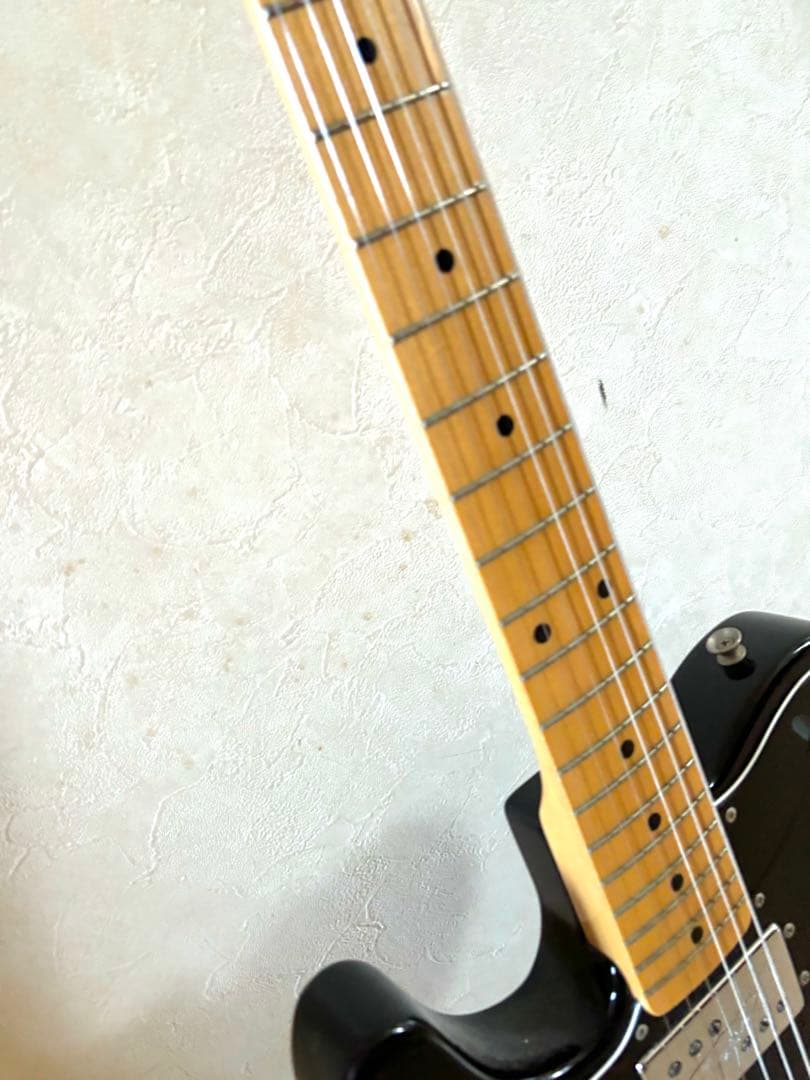 フェンダーエレキギター ブラック