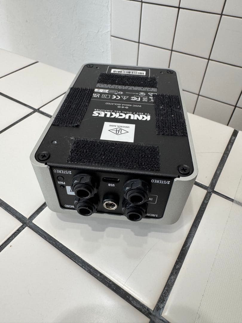 ギター UAFX KNUCKLES