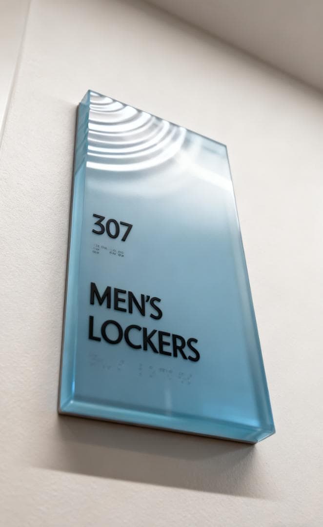 アクリル異形サイン｜ホテル・オフィス用モダンデザイン 高級ホテル・店舗向け