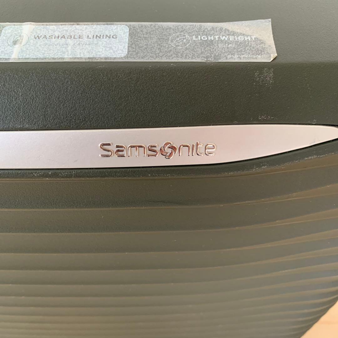 [サムソナイト] UPSCAPE スピナー81 軽量拡張機能あり　家族長期旅行用