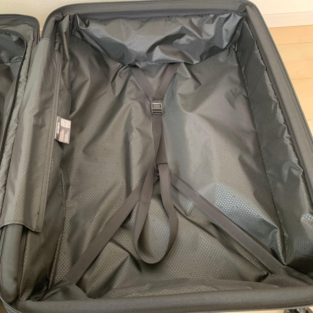 [サムソナイト] UPSCAPE スピナー81 軽量拡張機能あり　家族長期旅行用