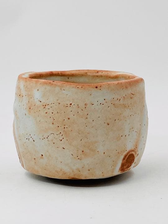 【玉置保夫】志野　茶碗　桐共箱　共布　栞　酒器　盃　岐阜県重要無形文化財保持者