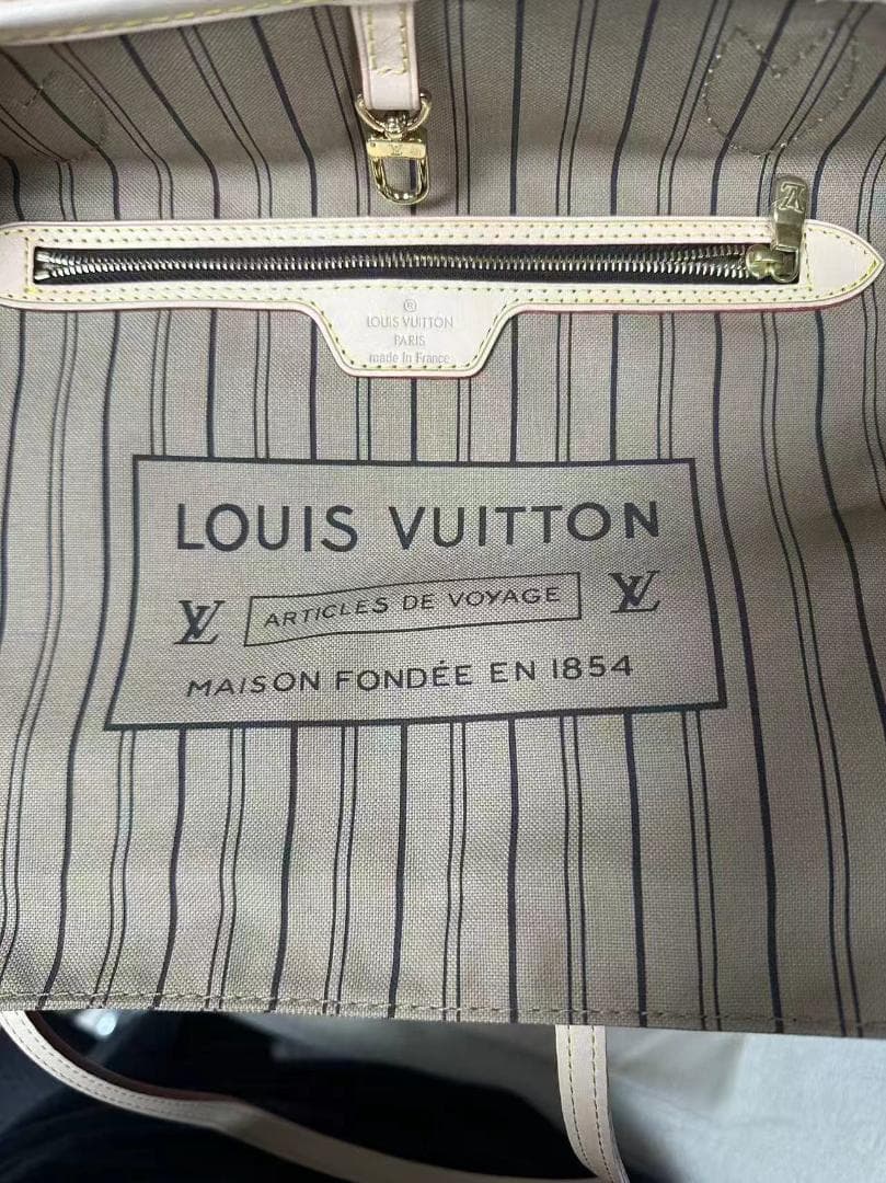 Louis Vuitton ルイヴィトン ネヴァーフル MM