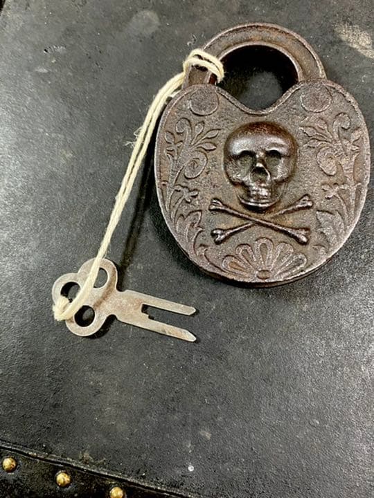 #2ビンテージ スカル オリジナル 南京錠 フリーメイソン 古着 バイカー