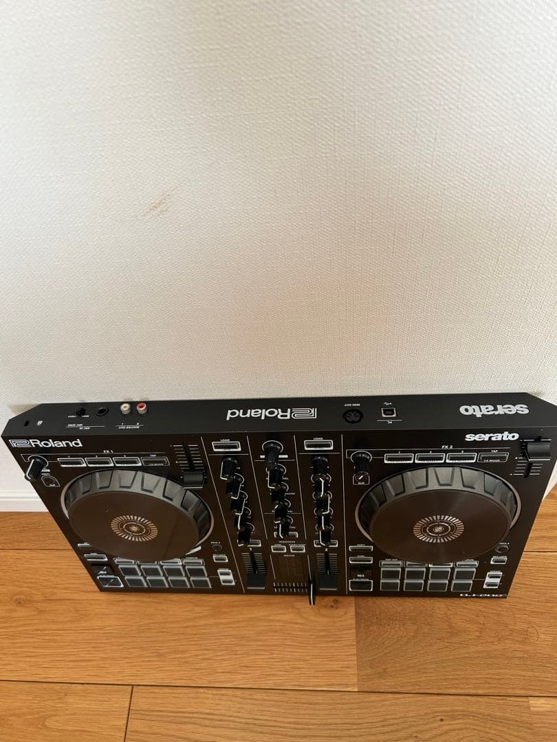 Roland DJ-202 【SeratoDJLite対応DJコントローラー】