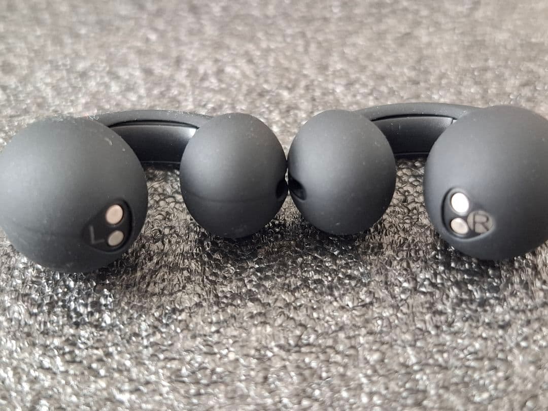 ambie AM-TW02 Black×Black　スターターセット