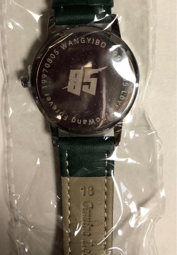 王一博 腕時計 95デザインウォッチ 未使用・美品