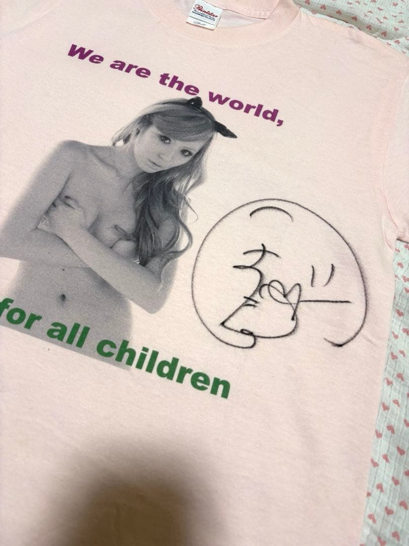 若槻千夏　セミヌード　Tシャツ　サイン付き