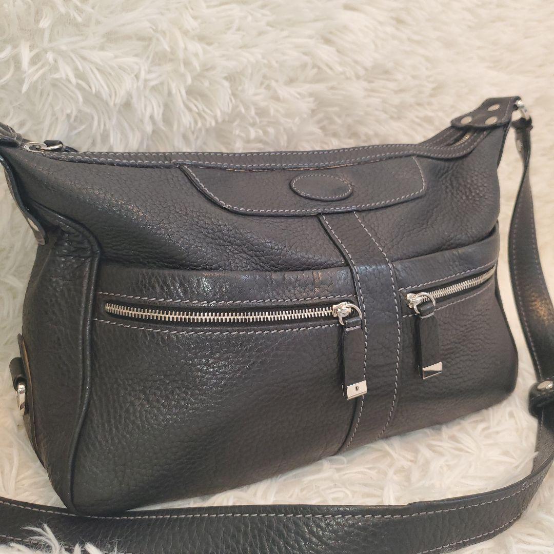 ⭐べるふぉん⭐TOD'S ハーフムーン ショルダーバッグ シボ革 ブラック