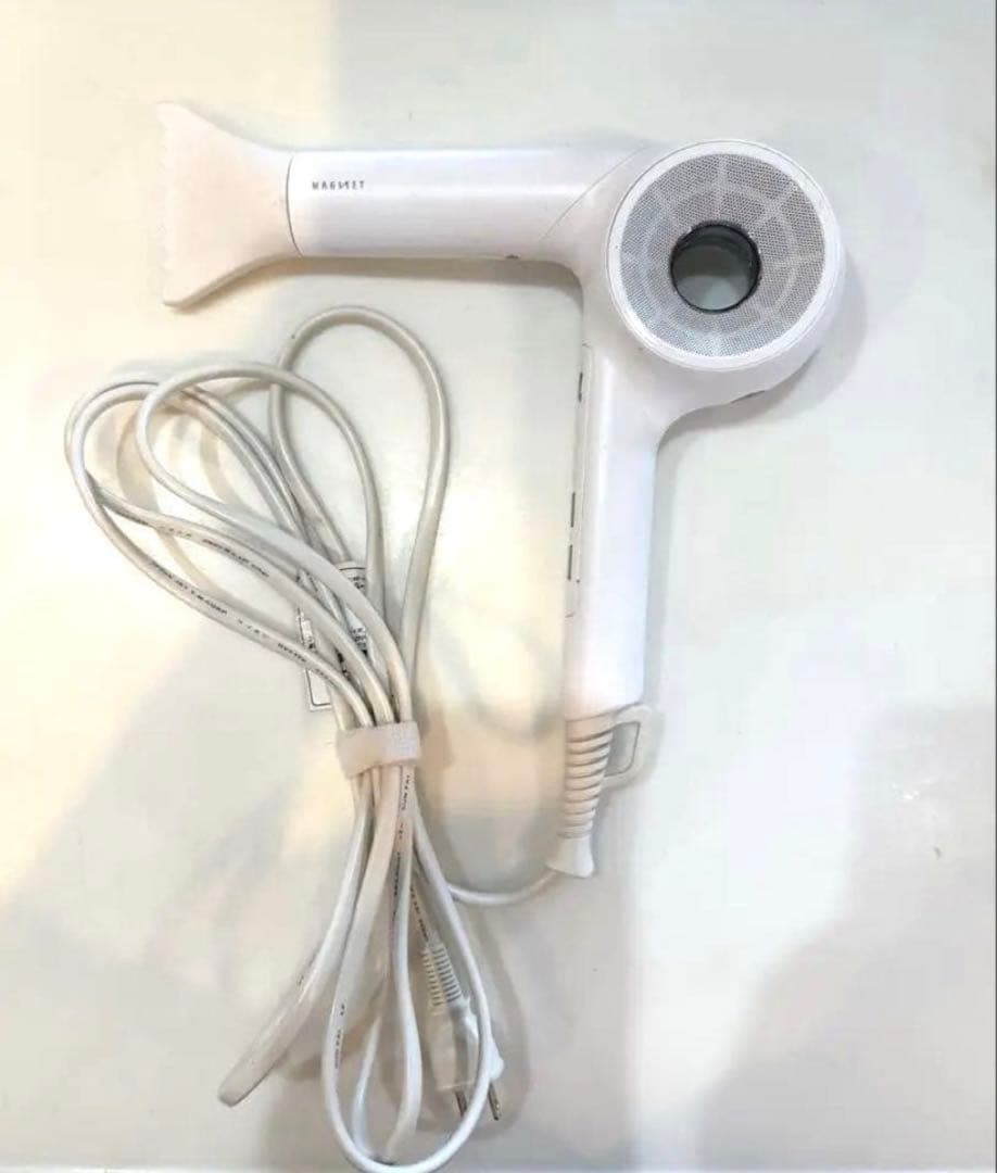 マグネットヘアプロ ドライヤーゼロ ホワイト