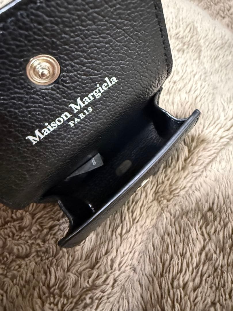 Maison Margiela ブラック レザー airpods proケース