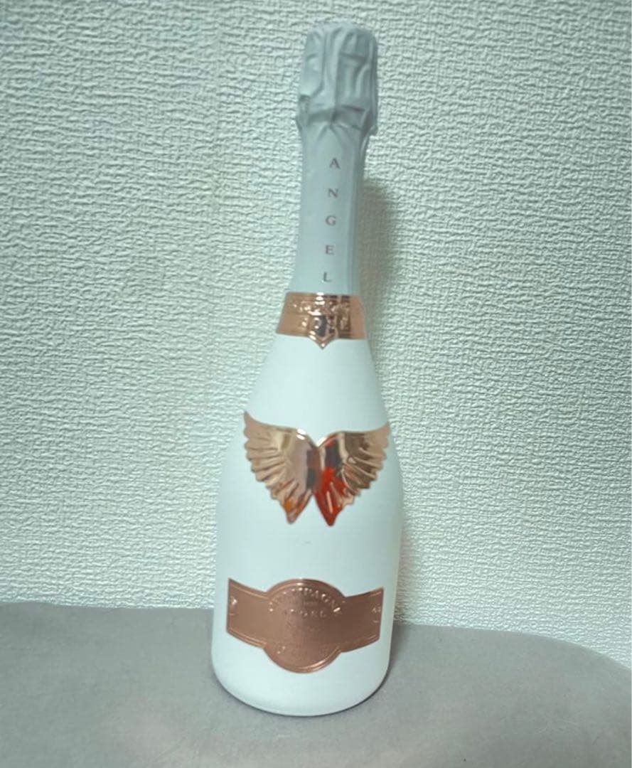 「新品」　エンジェル　シャンパン ホワイト