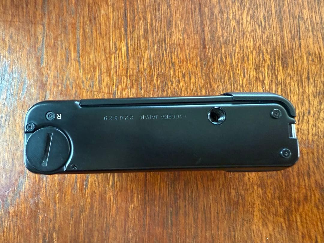 D*.様 試写あり　CONTAX T2 Limited Black コンタックス