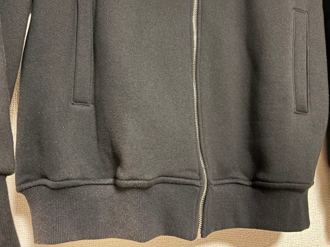 E.YAZAWA ブラック ジップアップ ジャケット パーカー XLサイズ