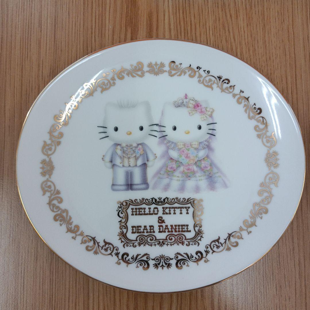 未使用/レア　キティダニエル ウエディング ケーキ皿セット プレート 絵皿