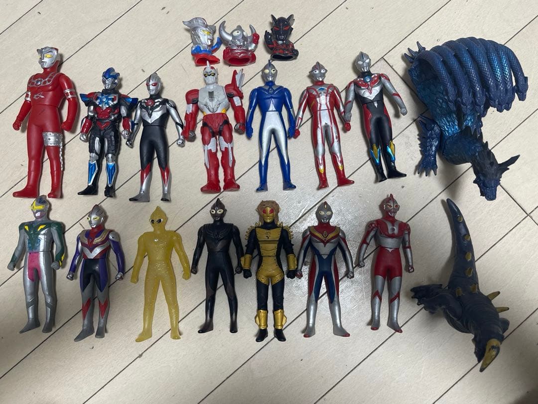 ウルトラマンソフビ73体＋大5体