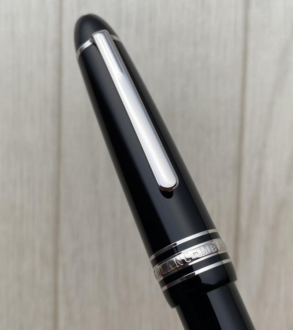 現行品　未使用に違い モンブラン ル・グラン P161 プラチナ ボールペン