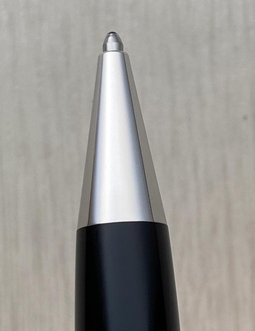 現行品　未使用に違い モンブラン ル・グラン P161 プラチナ ボールペン