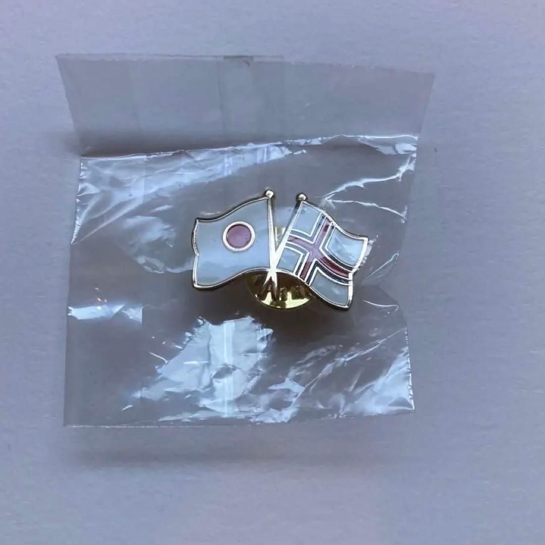 タイムセール!!大阪関西万博2025【激レア】日本・フェロー諸島国旗ピンバッジ