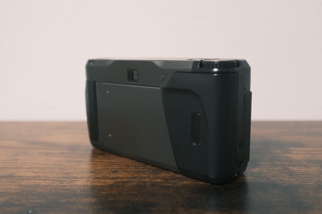 CONTAX T2 チタンブラック