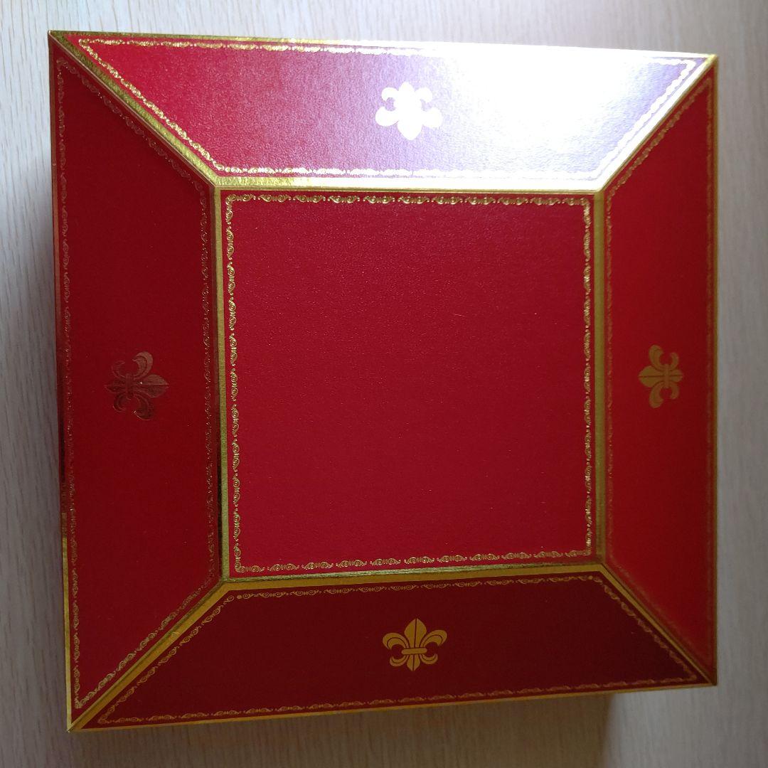 レミーマルタン ルイ13世 金キャップ グラス付き