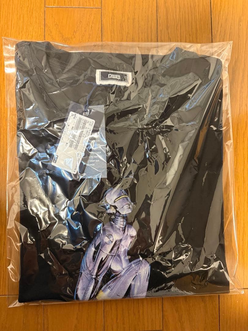 トップス Kith For Nanzuka Gallery Sorayama Model