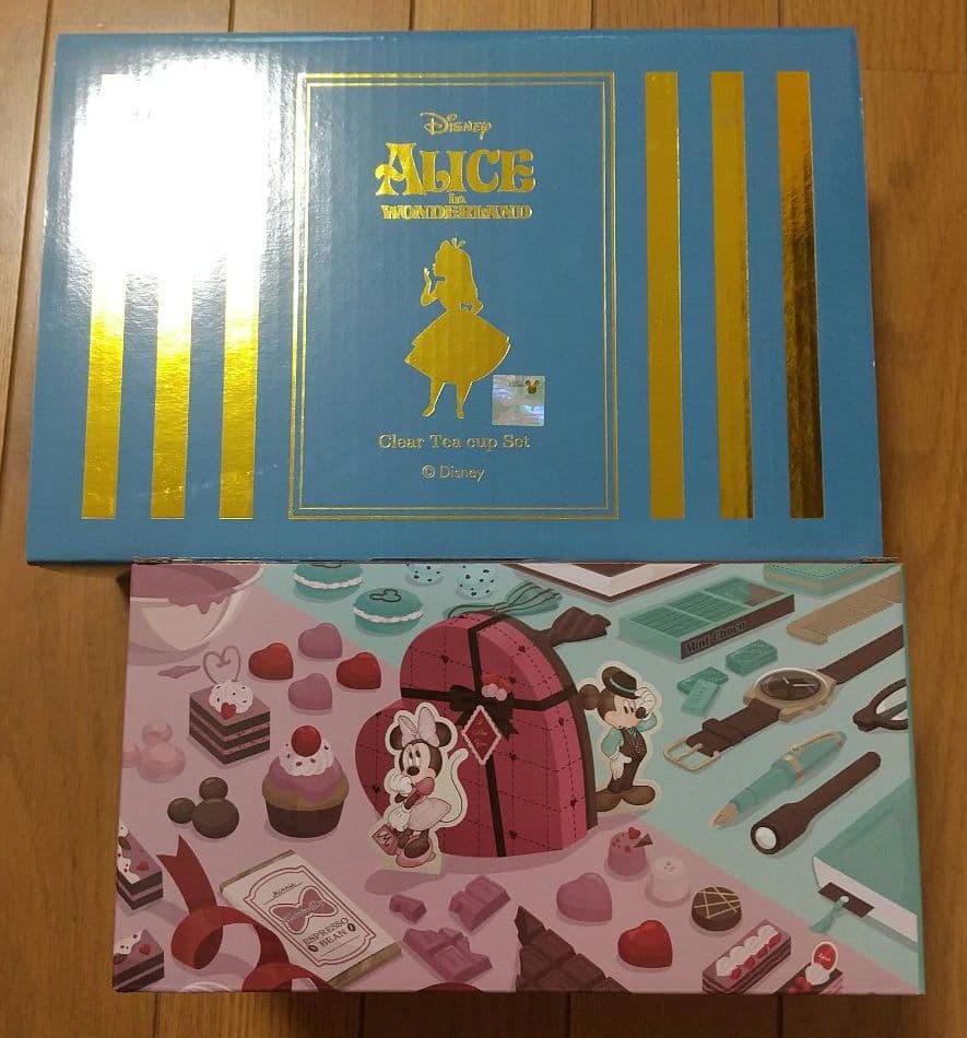 スヌーピー ディズニー ひつじ ショーン ヘッドホン うさ耳 容器 ボトル