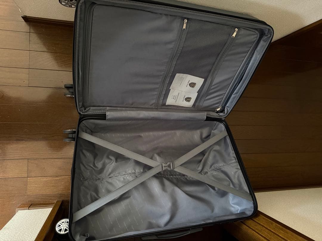 「未使用品」New Trip スーツケース キャリーケース 拡張機能付きサイズＬ