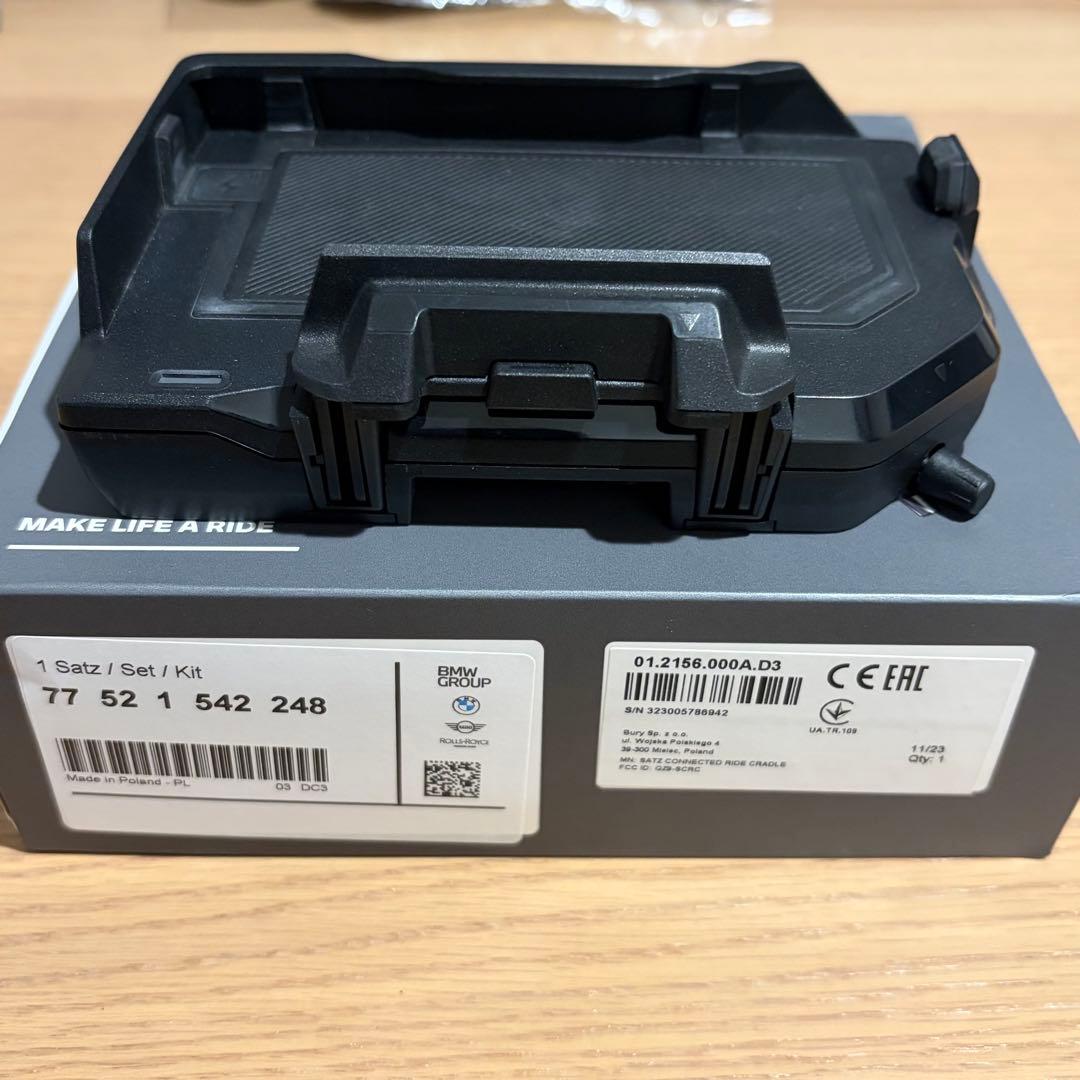 BMW Motorrad コネクテッドライドクレードル