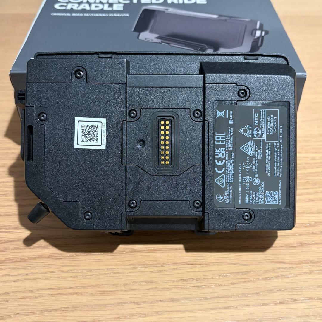 BMW Motorrad コネクテッドライドクレードル