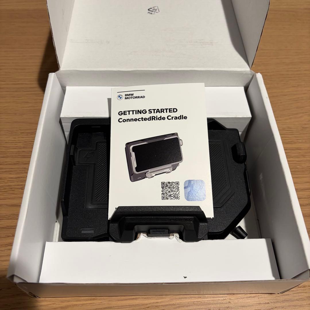 BMW Motorrad コネクテッドライドクレードル