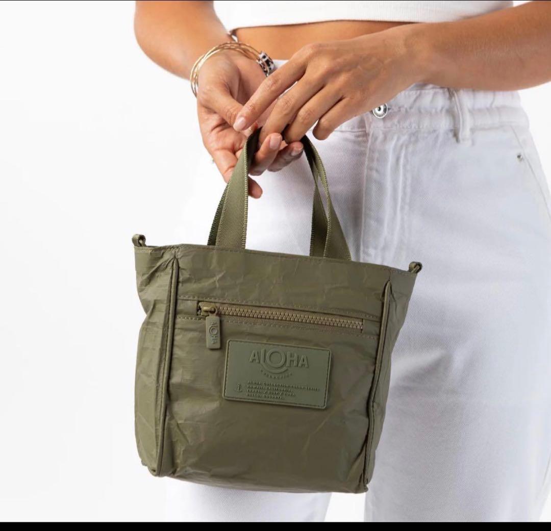 ALOHA スプラッシュプルーフショルダーバッグ