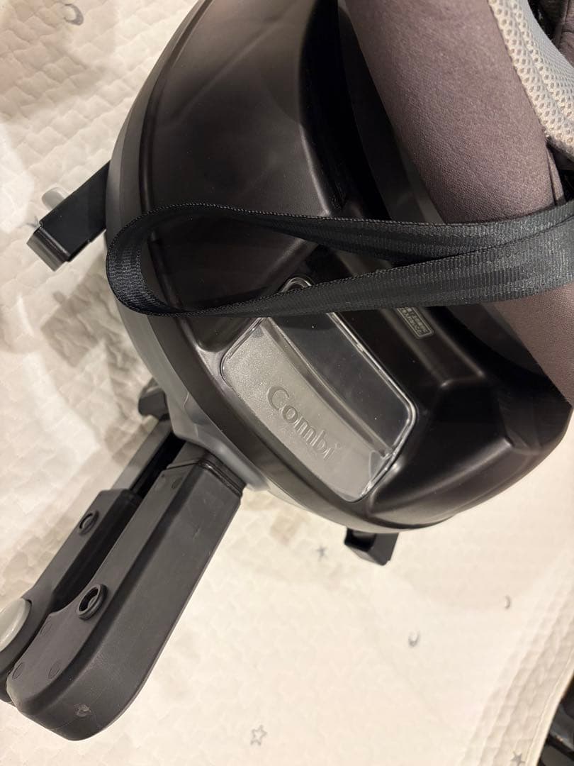 Combi クルムーヴ スマート ISOFIX エッグショック JN-570