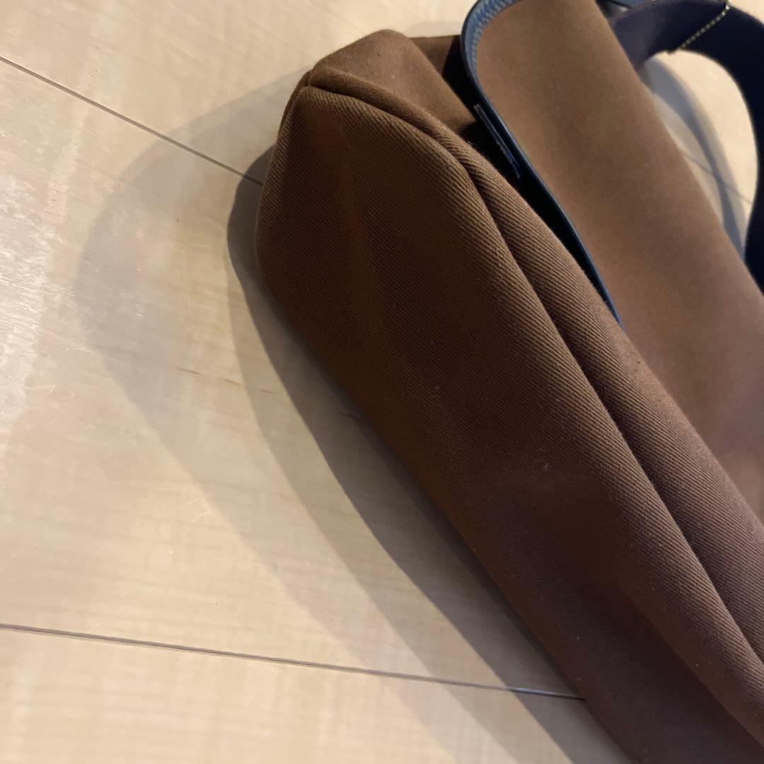 【美品】Brady Avonショルダーバッグ　ブラウン