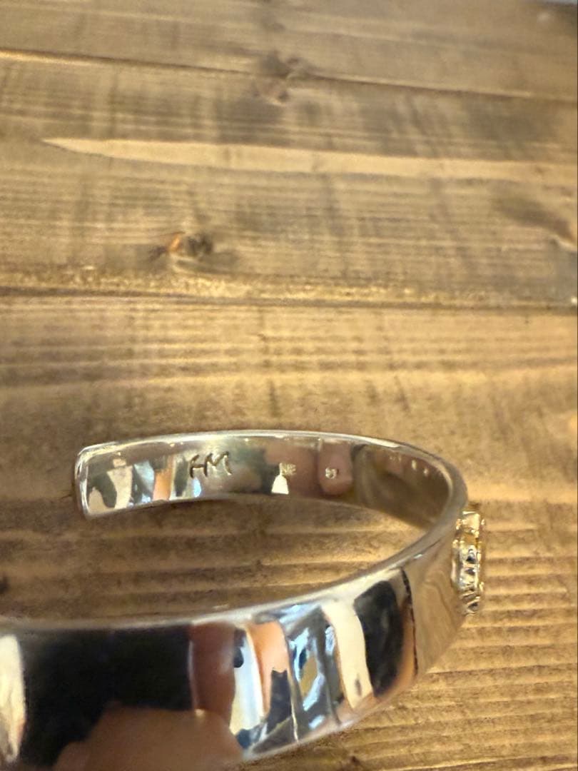 MOTO K18イーグルスタンプメタル付平打ちバングル