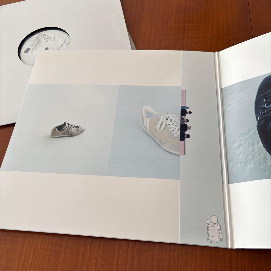 【ほぼ新品】くるりTHE WORLD IS MINE レコード盤　LP