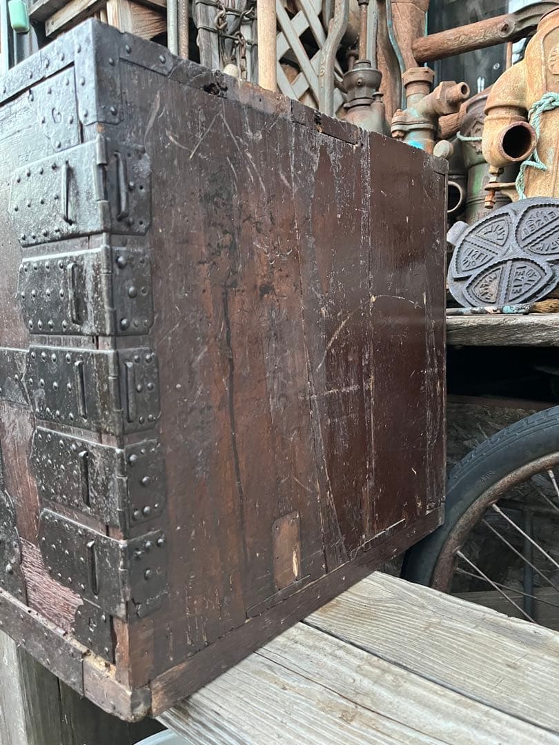 レトロ舟金庫、舟金庫、レトロ金庫、木製金庫、昭和レトロ金庫、舟箪笥