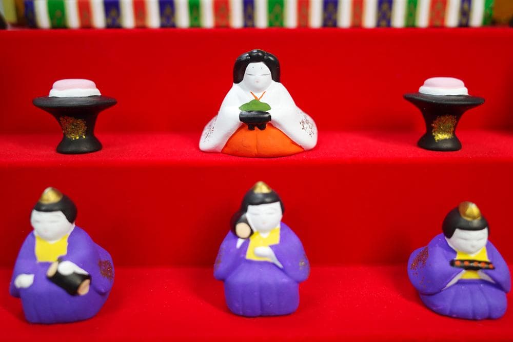 雛人形五段飾り十五人揃い（ガラスケースつき）