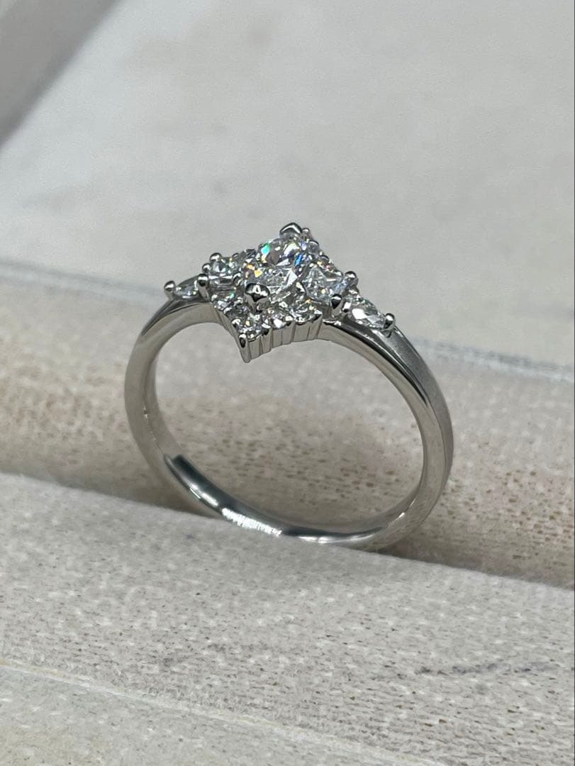 最終交渉可JL240★高級 ダイヤモンド0.6ct リング GIAコピー付