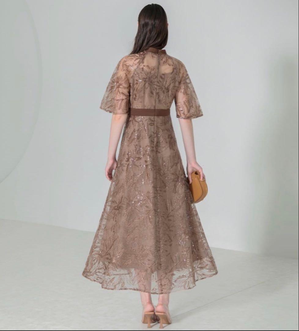 Leja スパンコール花柄刺繍プチハイネックウエストマークAラインワンピース