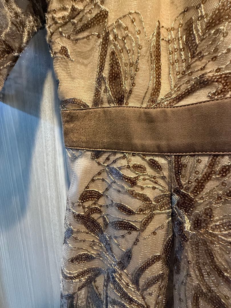 Leja スパンコール花柄刺繍プチハイネックウエストマークAラインワンピース