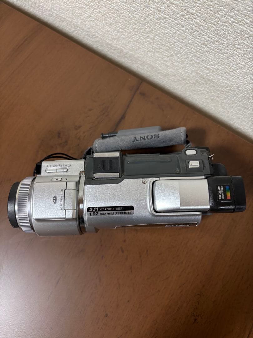 美品/ソニー ハンディカム DCR-TRV70 動作確認済