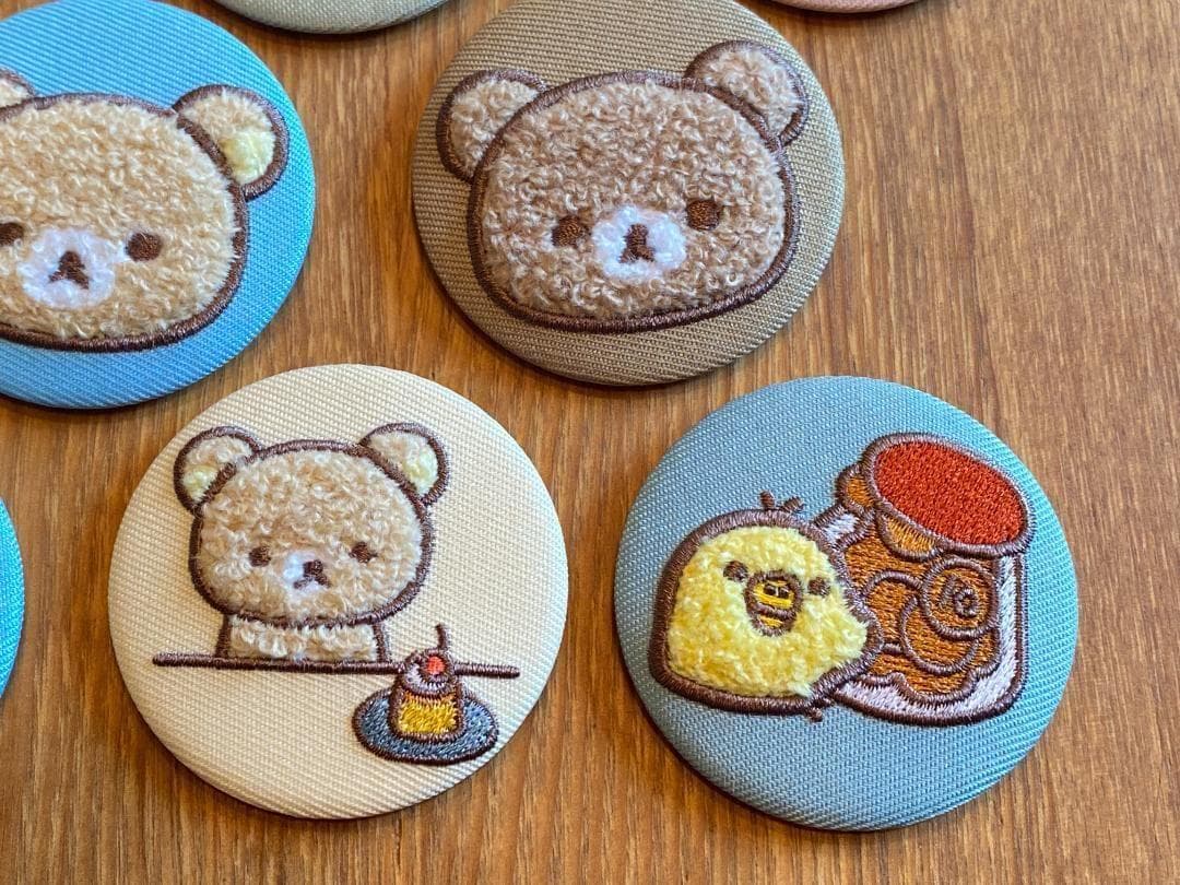 [新品・未使用] リラックマ モコモコボア 缶バッジ 全8種 コンプリートセット