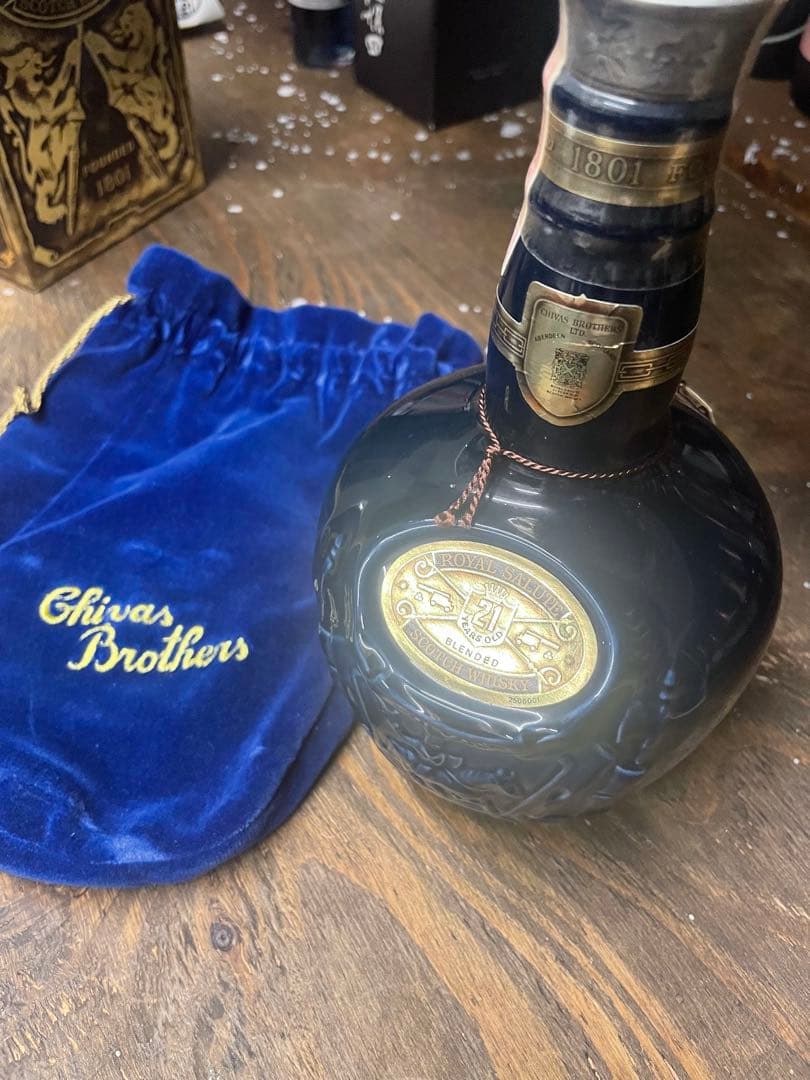 Chivas  Salute 21年スコッチウイスキー