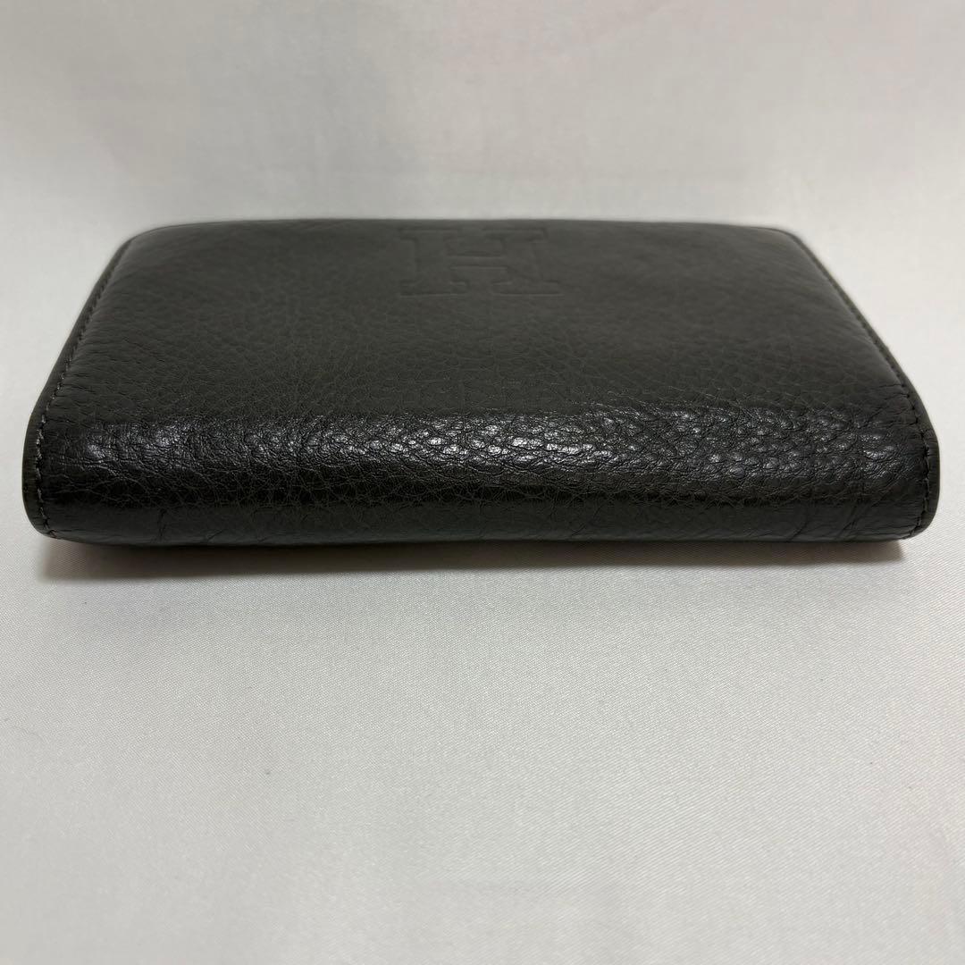 ヒロフ 折り財布 H ロゴ型押し シボ革 レザー コンパクト イタリア製 灰色