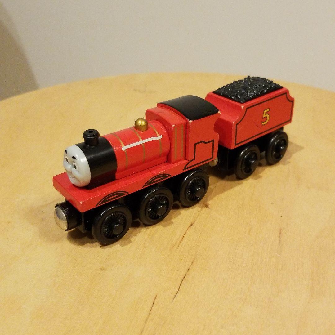 きかんしゃトーマス　木製レールシリーズ　ジェームス