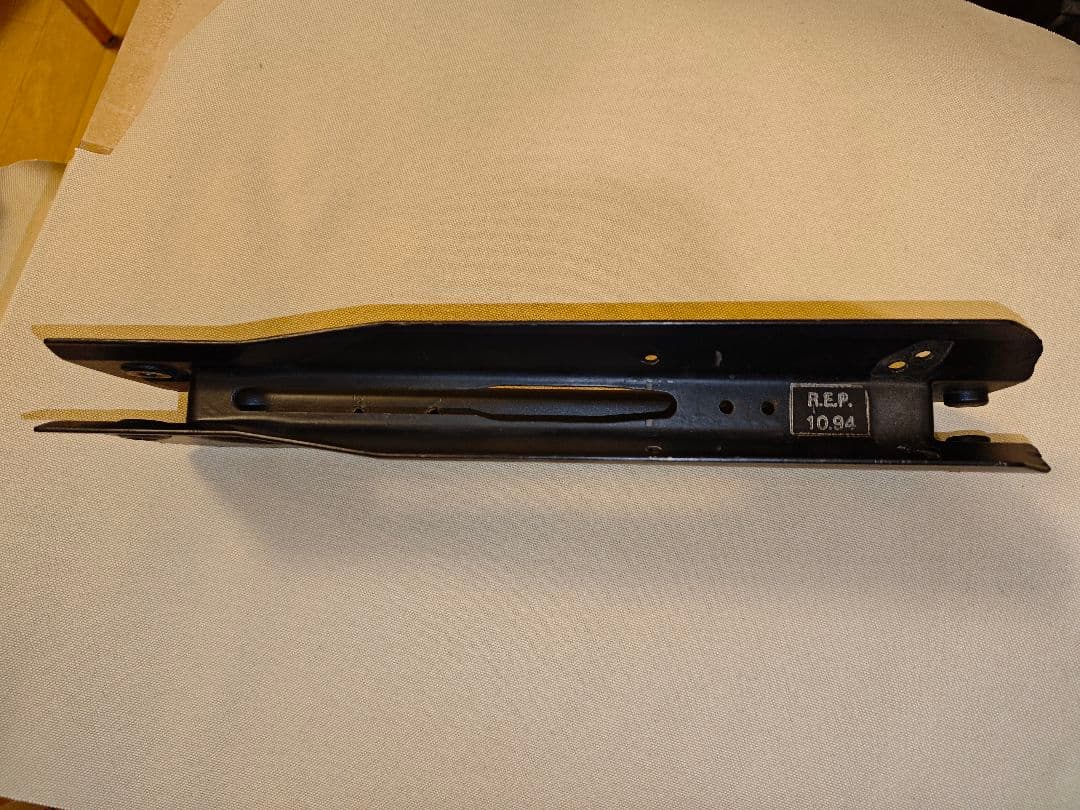 実物 FAMAS キャリングハンドル