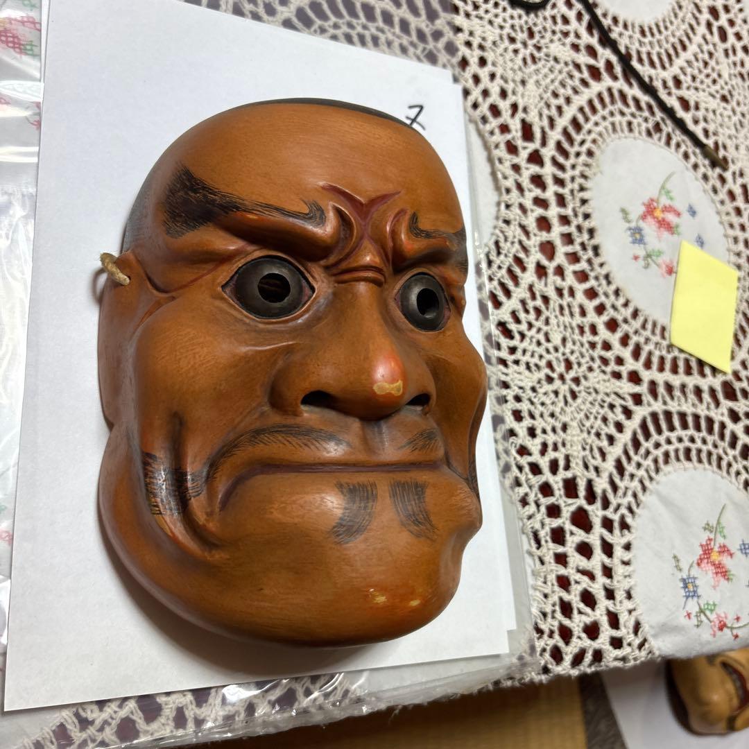 茶色の能面 7